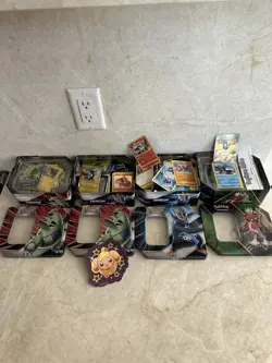 Big Lot Of Random Pokemon Cards! Approximately 1000 Cards. Unsorted. ￼ - Image 1