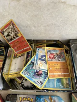 Big Lot Of Random Pokemon Cards! Approximately 1000 Cards. Unsorted. ￼ - Image 5