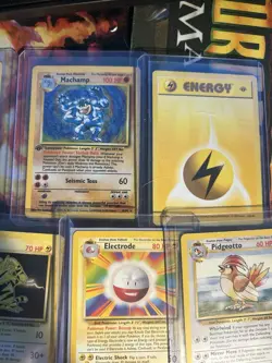 Near Complete BASE Set Rare Uncommons Holo 1st Ed 1999 Pokemon Unlimited WOTC - Image 2
