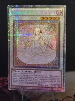 Garden Rose Maiden (STARLIGHT RARE) DOOD-EN101 (MINT) 1st Edition Yu-Gi-Oh! - Image 1