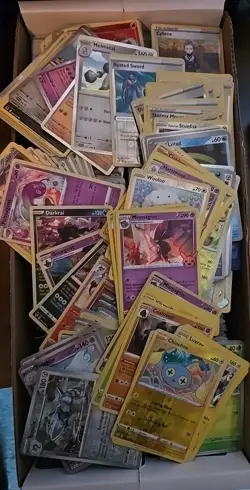 All Holos & Reverse Holos 10+ Pounds Of 2000+ Pokemon Card Bulk NM-DMG XY-SV - Image 1