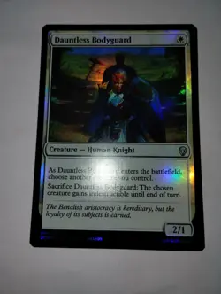 Dauntless Bodyguard FOIL Dominaria NM - Image 1