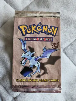 Pokemon TCG Fossil Booster Pack Empty Wrapper No Cards Retro Collectible 1999 - Image 1