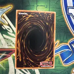 Yugioh! Dark Magician LC01-EN005 Quarter Century Secret Limited Edition NM - Image 2