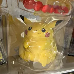 Pokemon Celebrations Premium Figure Collection Pikachu VMAX 25th Anniversary New 820650809408 - Image 2