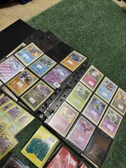 Pokemon Vintage Modern Card Collection Lot Binder HOLOS RARE - Image 4