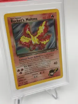 2000 POKEMON GYM HEROES Trading Card ROCKET'S MOLTRES -HOLO #12/132 graded PSA 6 - Image 3