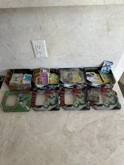 Big Lot Of Random Pokemon Cards! Approximately 1000 Cards. Unsorted. ￼ - Image 1