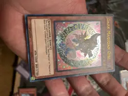 YUGIOH DARK MAGICIAN GIRL YGLD-ENB03 1ST ULTRA NM - Image 3