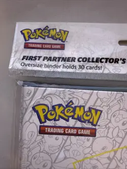 2021 | Pokemon | 25th Anniversary Jumbo Card Binder with Pikachu #58/102 | New - Image 2