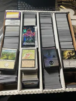 Magic TCG Bulk 1000+ Cards (Mixed) + 1 UNOPENED pack of Foundations (Collector)! - Image 1