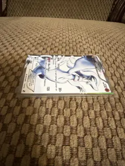Pokemon Black And White Rare Ultra Holo Reshiram Full Card Art 113/114 - Image 3