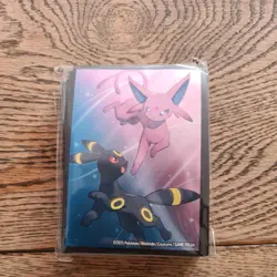Pokemon TCG - Prismatic Evolutions Figure Collection Sleeves, Pin and Figurine - Image 2