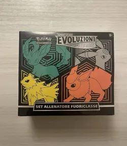 Pokemon Evoluzioni Eteree ETB Sealed ITA Set Allenatore Fuoriclasse NUOVO - Image 1