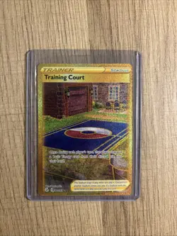 Training Court Trainer 282/264 Secret Rare Gold Pokemon 2021 Fusion Strike NM/M - Image 1