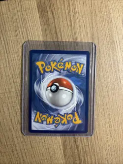 Training Court Trainer 282/264 Secret Rare Gold Pokemon 2021 Fusion Strike NM/M - Image 2