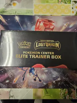 *FACTORY SEALED* Pokemon Center Lost Origin Elite Trainer Box ETB - Image 2