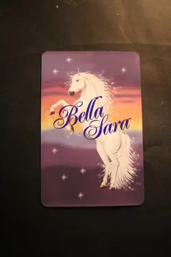Bella Sara Trading Card - Royalty- Foil S10/55 Corcel - ITALIAN - Image 2