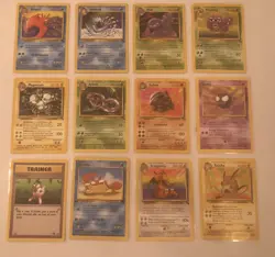 Lot Of 12 Fossil Set Pokemon Cards - Image 1