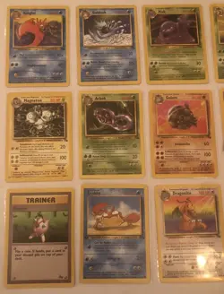 Lot Of 12 Fossil Set Pokemon Cards - Image 2