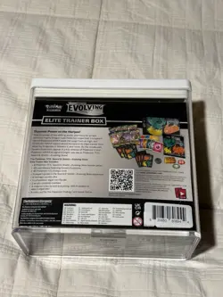 Pokemon TCG Evolving Skies Elite Trainer Box - 8 Packs W/ Case - Image 2