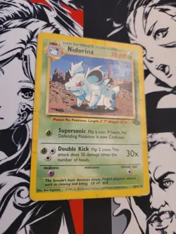 Nidorina 40/64 Jungle Regular Pokemon TCG Card - Moderate Play - Image 2