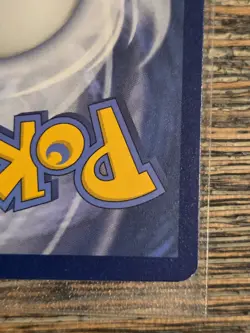 Charizard 025/185 Vivid Voltage Reverse Holo Pokemon Card Mint - Image 5