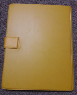 Yellow Pokemon Card Binder Bulbasaur Vintage - Image 2