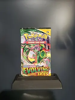 Pokemon - Evolving Skies Booster Pack - Factory Sealed - Rayquaza Art (2021) - Image 1