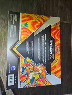 Pokemon TCG Infernape V Collection Box Factory Sealed- FUSION STRIKE+LOST ORIGIN 820650871191 - Image 4