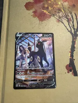 Umbreon v TG22/TG30 Swsh09 Trainer Gallery Ultra Rare Holo Card Brilliant Stars - Image 2
