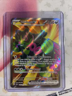 Okidogi EX 082/064 Holo Card Full Art Ultra Rare, Shrouded Fable, Pokemon TCG - Image 3