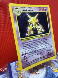 Alakazam 1/102 Holo Rare Unlimited Edition Base Set Pokemon Card 1999 WOTC #453 - Image 2