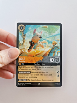 BOLT SUPERDOG 4/204 EN7 SUPER RARE ARCHAZIA'S ISLAND DISNEY LORCANA CARD - Image 4