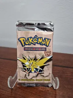 🔥 Sealed Pokemon Fossil Booster Pack Unlimited Wizards of the Coast 1999. - Image 1