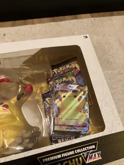 Pikachu VMAX 25th Celebrations Premium Figure Collection Pokemon TCG Box New - Image 2