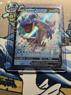 Pokemon TCG Lapras v Ultra Rare Holo Card 049/202 Swsh01 Sword & Shield Base Set - Image 3