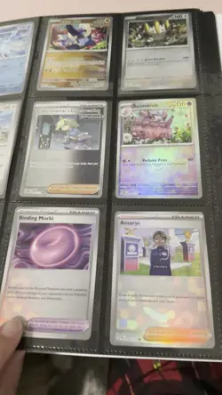 Pokemon TCG Prismatic Evolutions Pokeball Lot Of 38 Cards + 2 master ball NM - Image 2