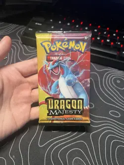 Pokemon TCG Dragon Majesty Booster Pack Salamence Art New Sealed 2018 - Image 1
