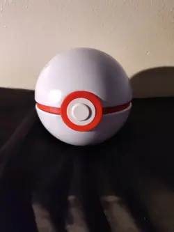 Pokemon TCG Pokeball Tin Of Pokemon Coins - Image 1