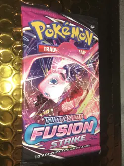 Pokemon TCG: Sword and Shield Fusion Strike Booster Pack Sealed - Random Art - Image 5
