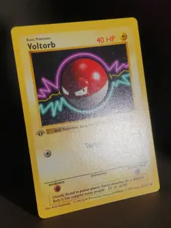 1999 Voltorb- 67/102 Base Set 1st Edition Shadowless Pokemon - Image 2