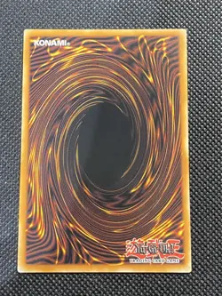YuGiOh! - Baronne de Fleur RA01-EN034 Ultra Rare 1st Edition Near Mint - Image 2