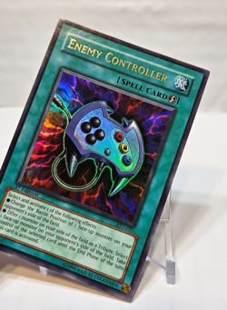 Enemy Controller AST-037 Ultra Rare 1st Edition Yugioh 7996 - Image 4