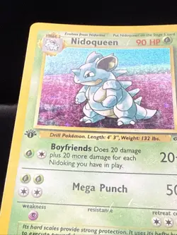 Pokemon Nidoqueen 7/64 Holo Rare 1st Edition Jungle Pokemon Card - Image 3