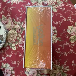 Pokemon TCG Sword and Shield Ultra Premium Collection Charizard Box 820650871115 - Image 4