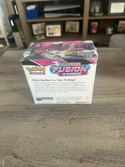 Pokemon - Sword & Shield Fusion Strike Booster Box - Factory Sealed - Image 2