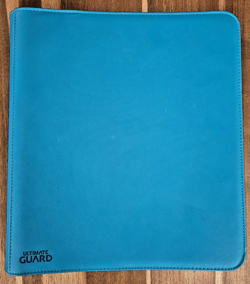 Ultimate Guard Zipfolio 480 24 Pocket XenoSkin Quadrow Petrol Color MtG Magic - Image 1