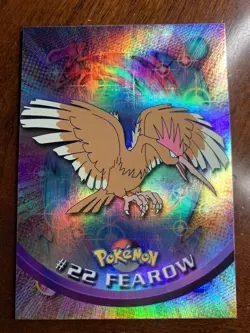 1999 Topps Pokemon TV #22 Fearow Rainbow Foil Blue Logo B - Image 1