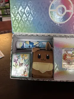 Pokemon TCG: Scarlet & Violet Prismatic Evolution Super Premium Collection - Image 4